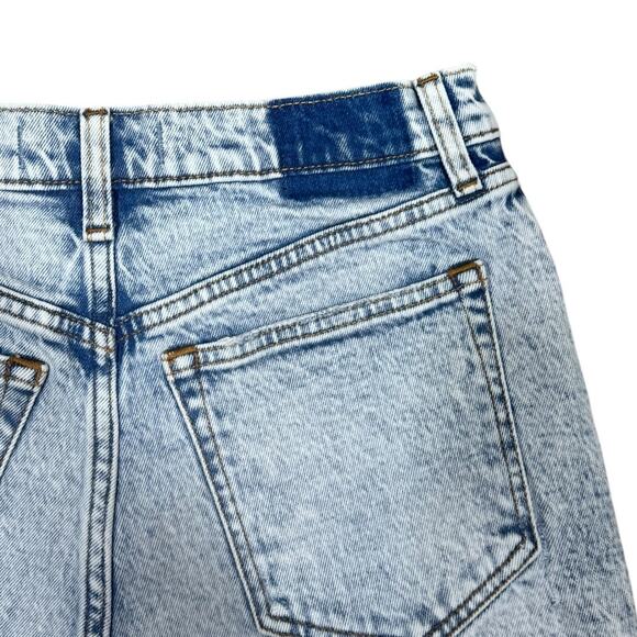 Abercrombie & Fitch The Mom Short High Rise 25 0 Distressed Denim Cutoffs Light - Picture 4 of 6